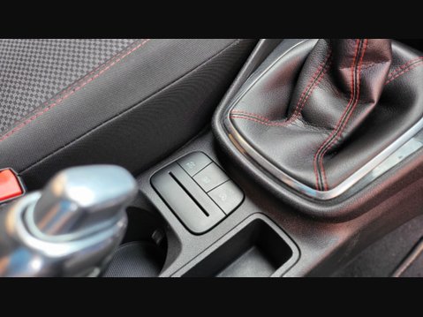 Ford Fiesta ST-LINE 11