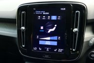 Volvo XC40 2.0 XC40 Inscription Pro B4 MHEV Auto 5dr 28