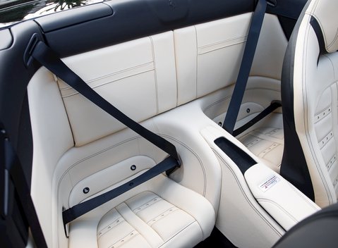 Ferrari California T HS 15