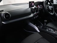 Audi Q2 TDI SPORT 34