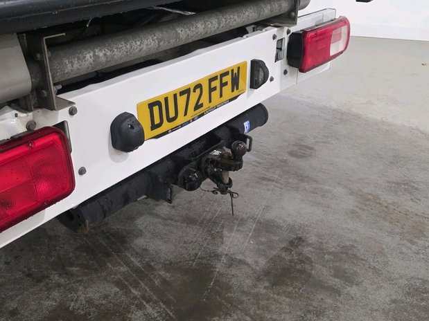 Volkswagen Crafter VOLKSWAGEN CRAFTER CR35 LWB DIESEL FWD 2.0 TDI 140PS Startline ETG Tipper D 9