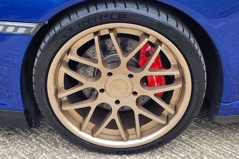 Porsche 911 CARRERA 4S 25