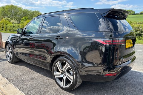 Land Rover Discovery D300 Commercial Dynamic HSE 6