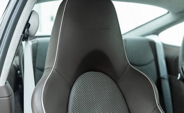 Porsche 911 (997) Sport Classic 7