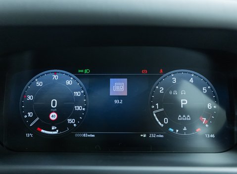 Land Rover Defender 110 V8 Carpathian Edition 18