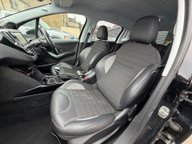 Peugeot 2008 S/S ALLURE 15