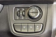 Vauxhall Viva 1.0i SE Hatchback 5dr Petrol Manual Euro 6 (a/c) (75 ps) 45