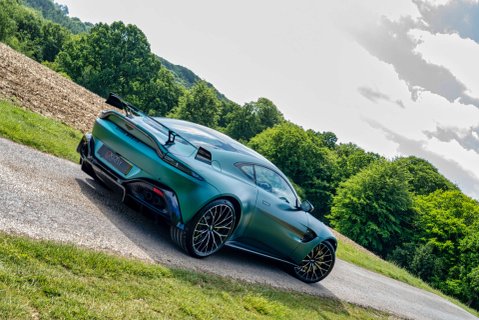 Aston Martin Vantage F1 Edition 20