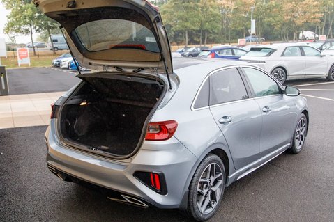 Kia Ceed GT-LINE LUNAR EDITION ISG 32