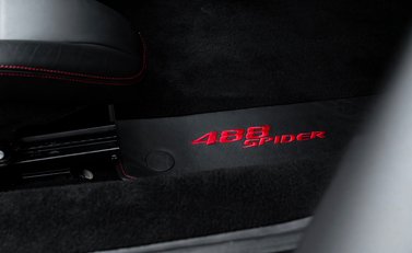 Ferrari 488 SPIDER 28