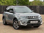 Suzuki Vitara SZ-T BOOSTERJET MHEV 1