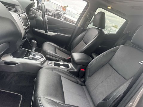 Nissan Navara 2.3 dCi N-Guard Pickup Double Cab 4dr Diesel Auto 4WD Euro 6 (190 ps) 21