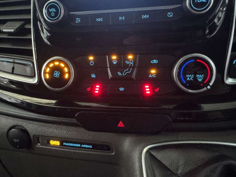 Ford Transit Custom 2.0 Transit Custom 300 Limited EcoBlue 5dr 27