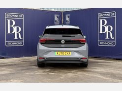 Volkswagen ID.3 Pro Performance 58kWh Life Hatchback 5dr Electric Auto (204 ps) 5