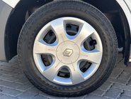 Renault Trafic SL27 115ps dCi Panel Van - Low Miles 28