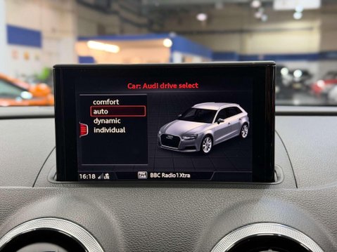 Audi RS3 2.5 TFSI Sportback 5dr Petrol S Tronic quattro Euro 6 (s/s) (400 ps) 49