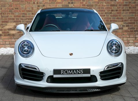 Porsche 911 (991) Turbo S 4