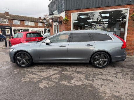 Volvo V90 2.0 D5 PowerPulse R-Design Pro Estate 5dr Diesel Auto AWD Euro 6 (235PS) 5