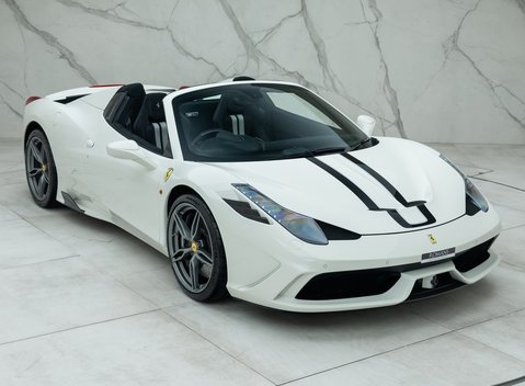 Ferrari 458 Speciale Aperta 11