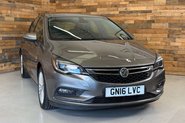 Vauxhall Astra 1.4i Turbo Elite Nav Hatchback 5dr Petrol Auto Euro 6 (s/s) (150 ps) 26