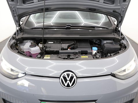 Volkswagen ID.3 Pro Performance 58kWh Life Auto 5dr 24