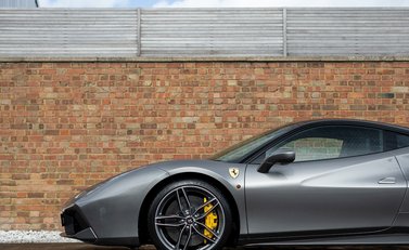 Ferrari 488 GTB 31