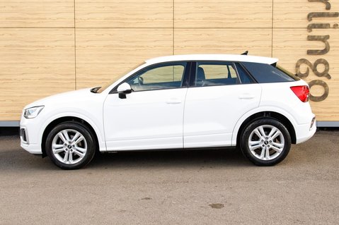 Audi Q2 TFSI SPORT 13