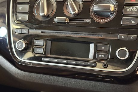 Volkswagen Up 1.0 High up! Hatchback 5dr Petrol ASG Euro 6 (75 ps) 38