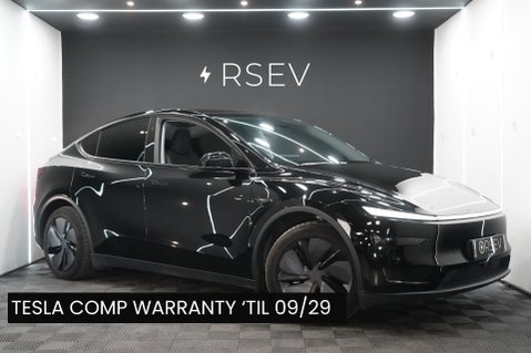 Tesla Model Y PREMIUM LONG RANGE AWD GROK AI Daimond Black Heated & Vented Seats 1 Owner 