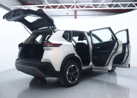 Nissan X-Trail 1.5 h e-POWER Acenta Premium SUV 5dr Petrol Hybrid Auto e-4ORCE Euro 6 (s/s 59