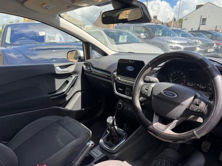 Ford Fiesta ZETEC 11