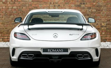 Mercedes-Benz SLS AMG Black Series 5