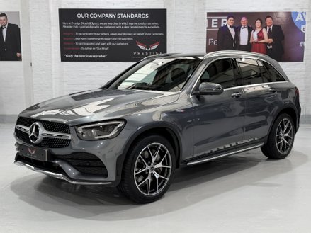 Mercedes-Benz GLC GLC 300 4MATIC AMG LINE PREMIUM PLUS