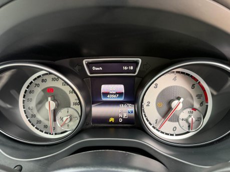 Mercedes-Benz GLA 2.1 GLA220d Sport (Premium Plus) 7G-DCT 4MATIC Euro 6 (s/s) 5dr 18