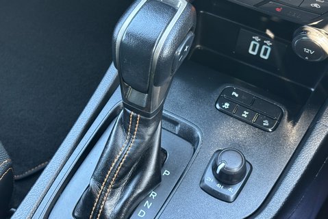 Ford Ranger Wildtrak 213 ps 4x4 Double Cab Pickup - Tonneau Cover 35