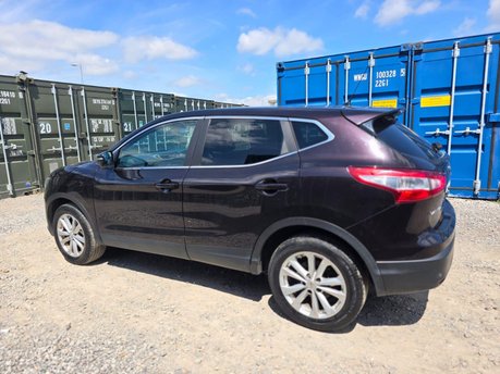 Nissan Qashqai 1.2 DIG-T Acenta Premium SUV 5dr Petrol Manual 2WD Euro 5 (s/s) (115 ps) 42