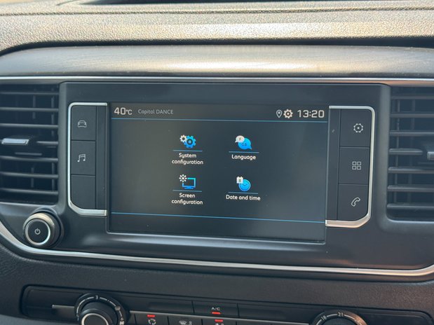 Peugeot Expert AUTO XLWB L3H1 Low Roof Professional Premium 3100 Air Con EURO 6 26