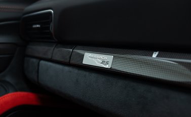 Porsche 911 (991) GT2 RS Weissach 21