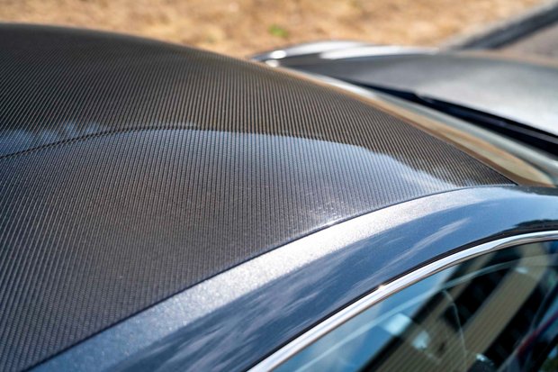 Aston Martin Vanquish V12. ONE OWNER. LOW MILEAGE. CARBON FIBRE INTERIOR. ONE-77 WHEEL. B & O. 4