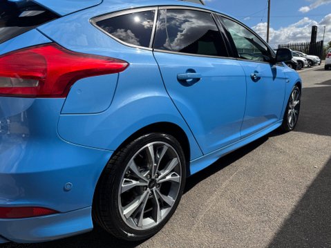 Ford Focus ST-LINE TDCI 15