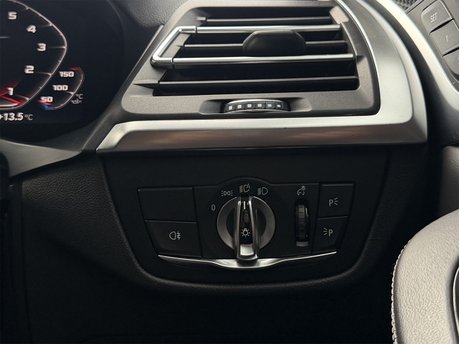 BMW X3 M COMPETITION 66