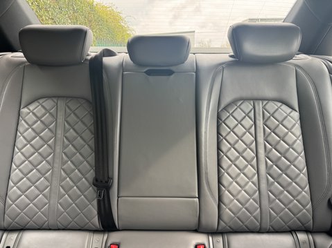 Audi S4 3.0 TFSI V6 Saloon 4dr Petrol Auto Tiptronic quattro Euro 6 (354 ps) 9