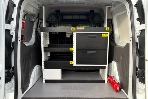 Ford Transit Connect 230 L2 Trend DCIV Automatic 120 ps Tdci - Sat Nav / Air Con / Camera 13