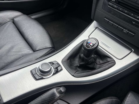 BMW 3 Series 2.0 318d M Sport 5dr 19