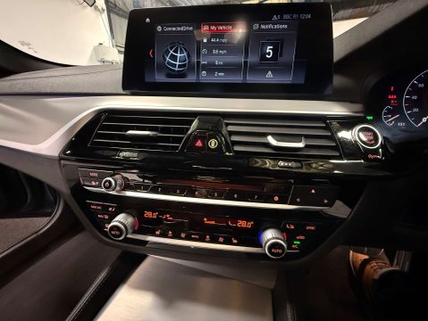 BMW 5 Series 2.0 520d M Sport Auto 4dr 21