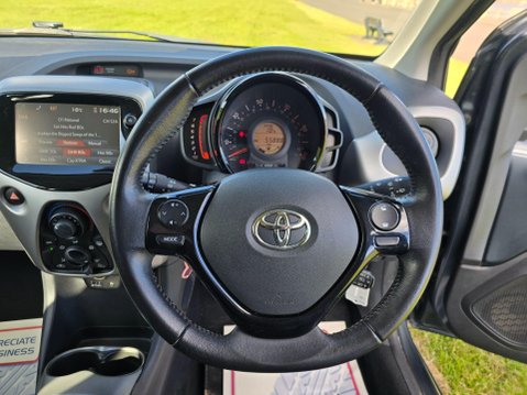 Toyota Aygo 1.0 VVT-i x-play Euro 6 5dr 41