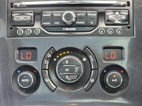 Peugeot 3008 1.6 BlueHDi Allure SUV 5dr Diesel EAT Euro 6 (s/s) (120 ps) 22