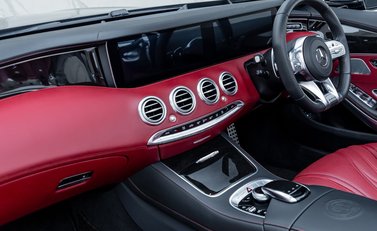 Mercedes-Benz S63 AMG Cabriolet 17