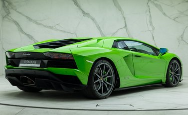 Lamborghini Aventador S LP 740-4 6