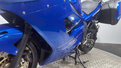 Triumph Sprint 2007 34K NEW MOT SERVICED FULL LUGGAGE SPORTS TOURER 1050CC 35